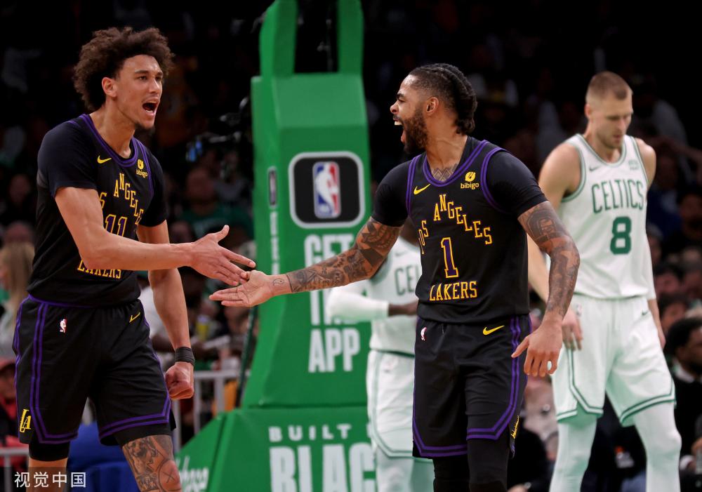 更显得引人 更显得引人