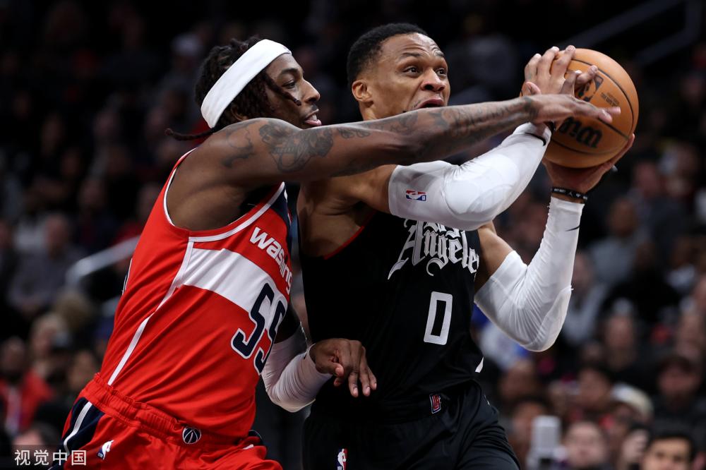 国际化的趋 国际化的趋